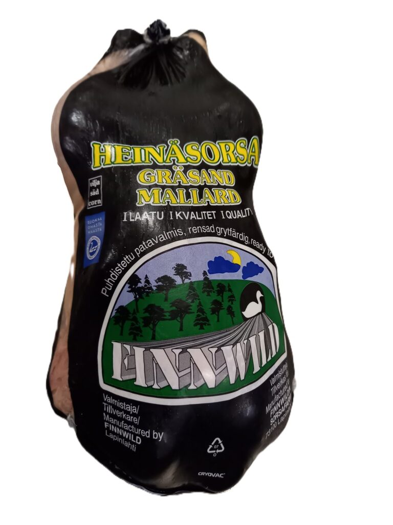 Finnwildin heinäsorsa patavalmiina vakuumipakkauksessa